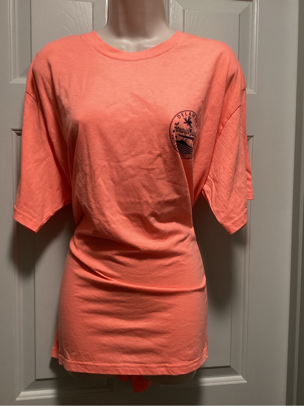 Coral Graphic Pocket T-Shirt